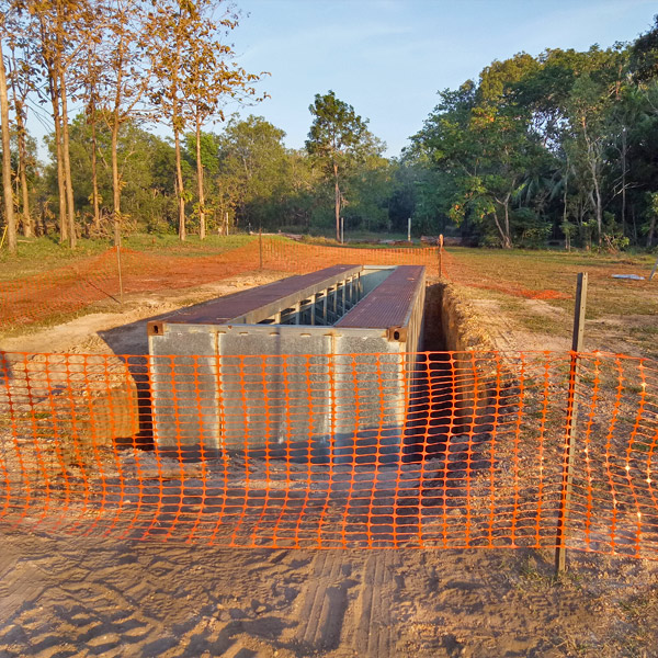 Redeployable workshop installation