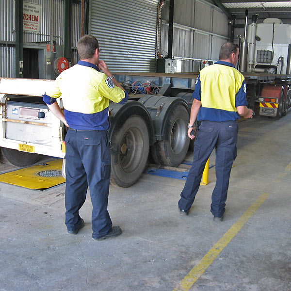 Brake testing with hand-held remote Brake testing over pit with cover in place