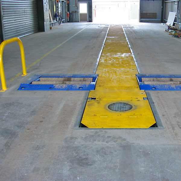 Vehicle Compliance Checks Pit safety cover with ventilation